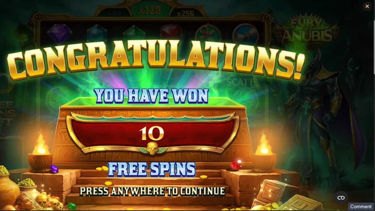 Interface do jogo de slot Fury of Anubis com símbolos egípcios e design sombrio.